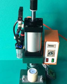 為何液壓鉚接機采用遠程無壓卸荷呢？