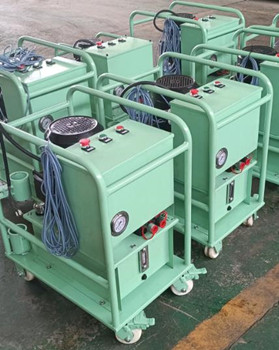 在合肥怎么才能購(gòu)買(mǎi)到滿意的液壓鉚接機(jī)？