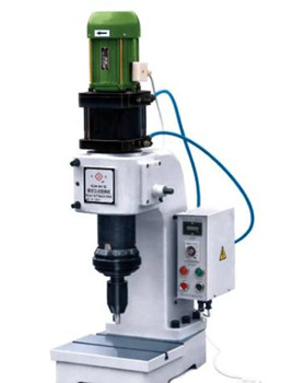 如何選擇滿意的液壓鉚接機廠家？