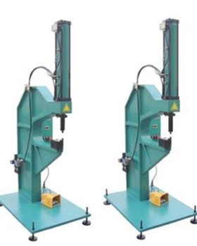 怎么選擇氣壓鉚接機(jī)生產(chǎn)廠家？